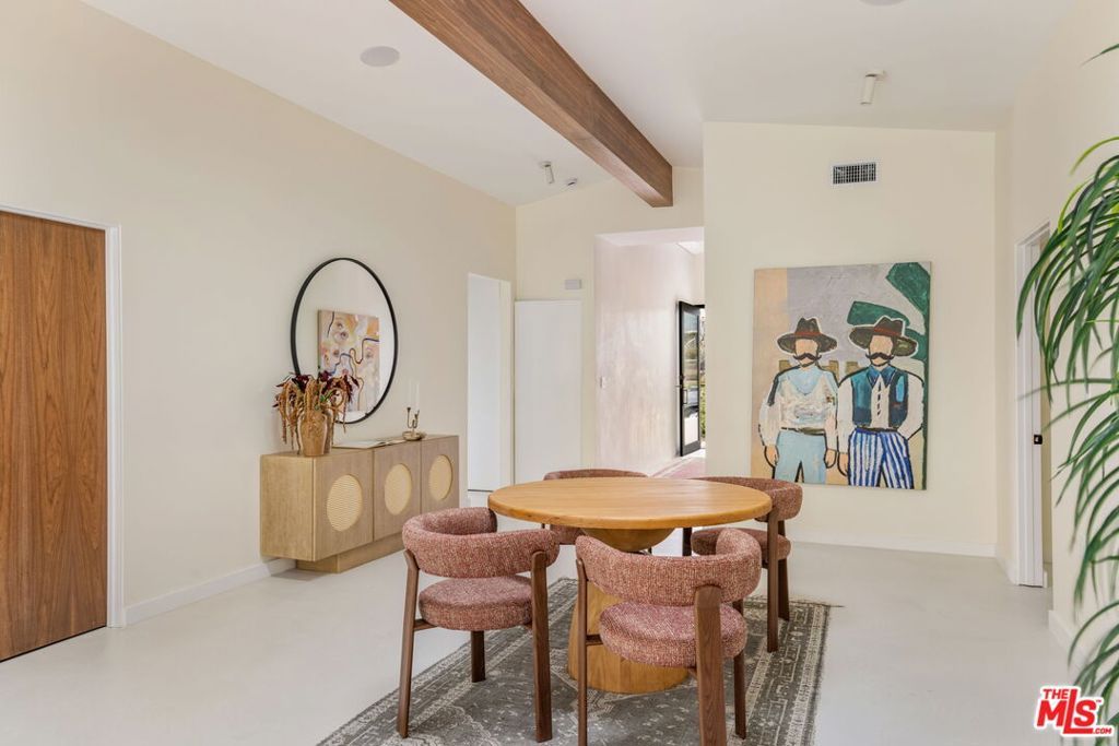 Image 45 of property listing at 3748 Seahorn Drive, Malibu, CA 90265