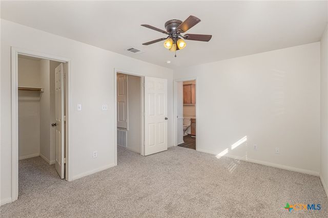 2215 Dry Creek Drive, Round Rock, TX 78681