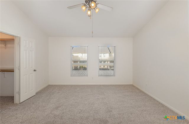2215 Dry Creek Drive, Round Rock, TX 78681