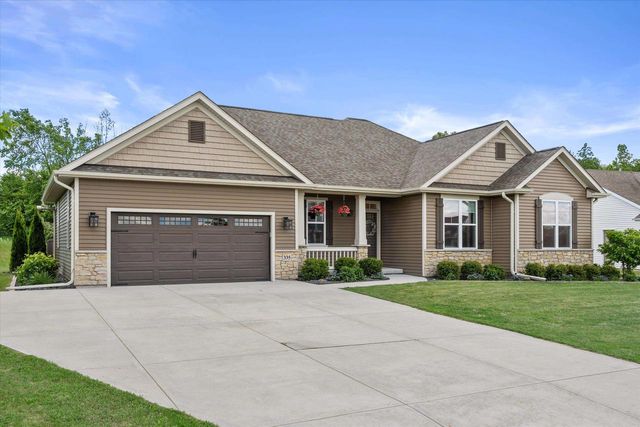 335 DEER MEADOW DRIVE, Fredonia, WI 53021