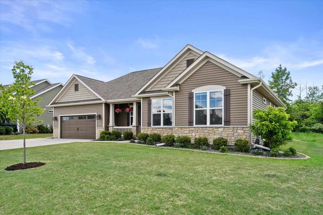 335 DEER MEADOW DRIVE, Fredonia, WI 53021