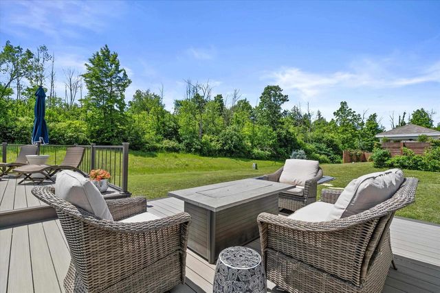 335 DEER MEADOW DRIVE, Fredonia, WI 53021