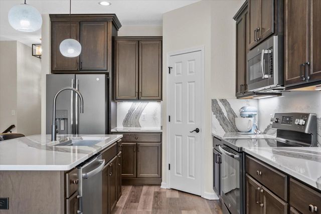 335 DEER MEADOW DRIVE, Fredonia, WI 53021