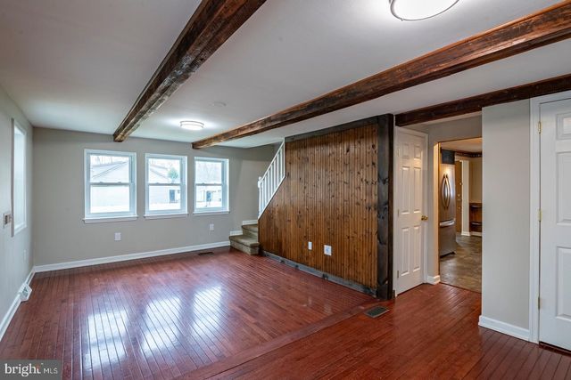 150 WATER ST, Oley, PA 19547