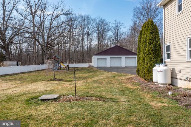 150 WATER ST, Oley, PA 19547