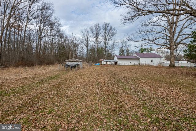 150 WATER ST, Oley, PA 19547