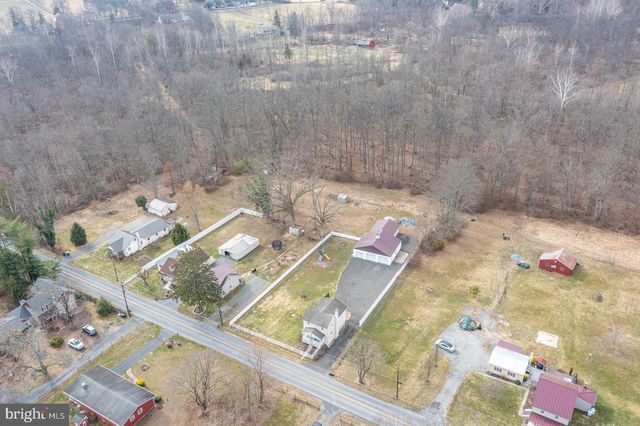 150 WATER ST, Oley, PA 19547