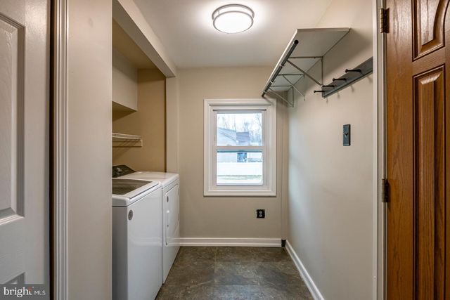 150 WATER ST, Oley, PA 19547