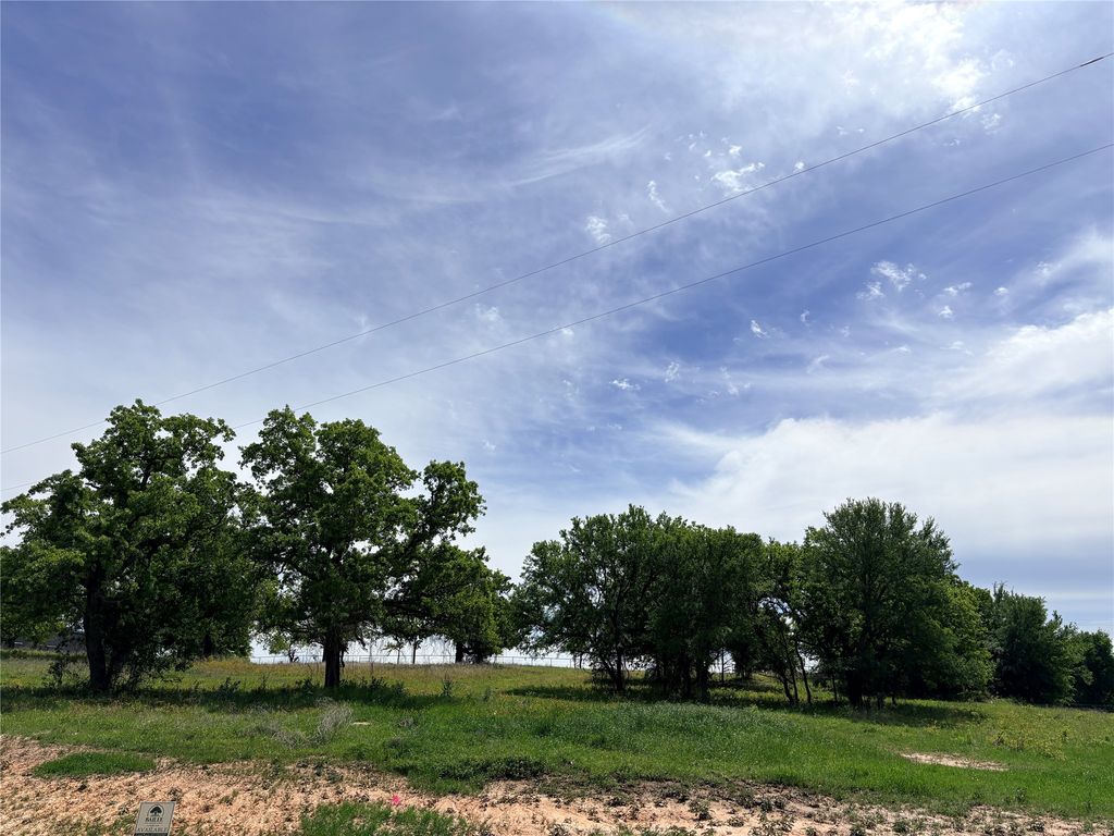 128 Daggett Drive, Decatur, TX 76234