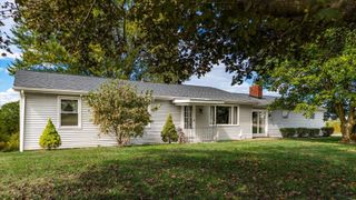 2945 Shaw Road, Zanesville, OH 43701
