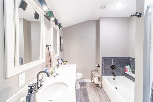 403 N Devasher Road, Warrensburg, MO 64093