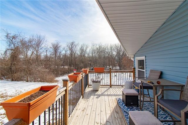 403 N Devasher Road, Warrensburg, MO 64093