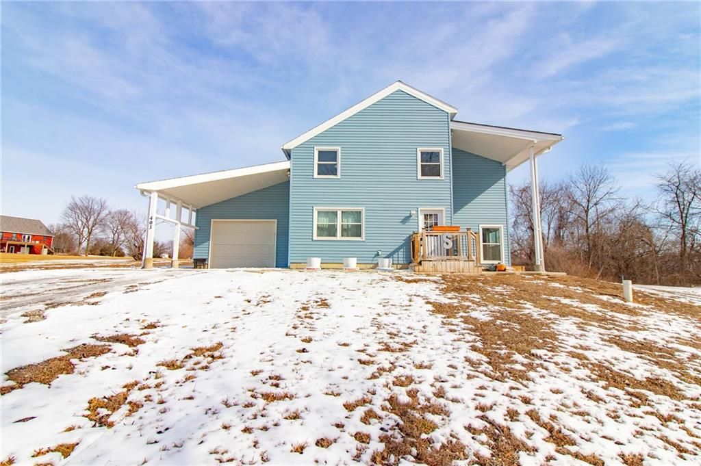 403 N Devasher Road, Warrensburg, MO 64093