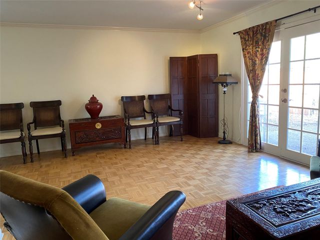 6103 Bullard DR 1, Austin, TX 78757