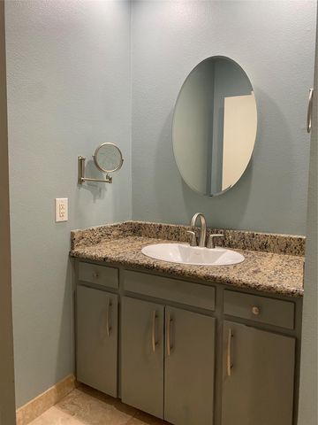 6103 Bullard DR 1, Austin, TX 78757