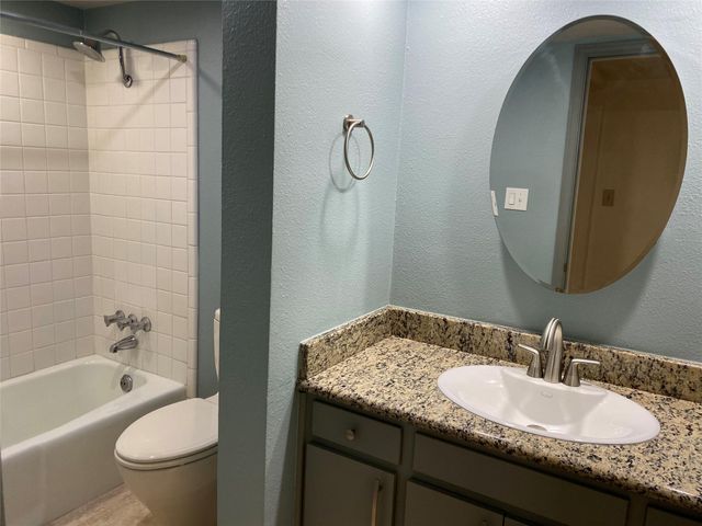 6103 Bullard DR 1, Austin, TX 78757