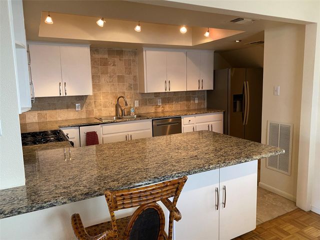 6103 Bullard DR 1, Austin, TX 78757