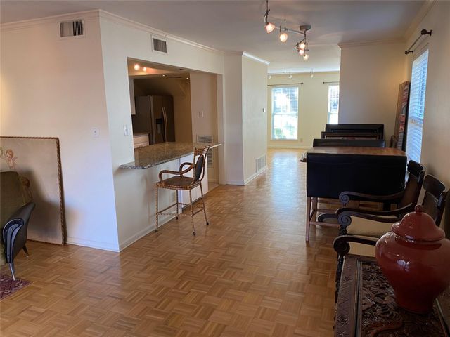 6103 Bullard DR 1, Austin, TX 78757