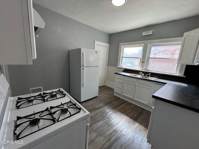 440 5th Street, Toledo, OH 43605