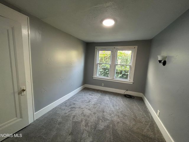 440 5th Street, Toledo, OH 43605