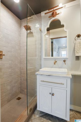 252 KENT DRIVE, Birmingham, AL 35209