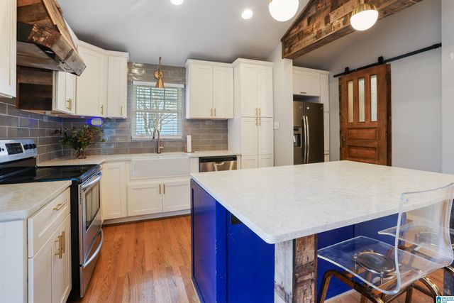 252 KENT DRIVE, Birmingham, AL 35209