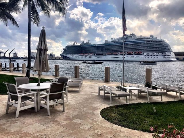 1775 Harbourview Dr 11, Fort Lauderdale, FL 33316