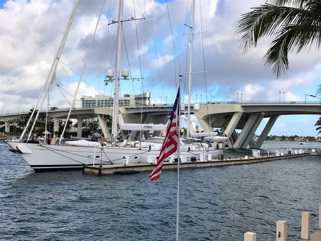 1775 Harbourview Dr 11, Fort Lauderdale, FL 33316