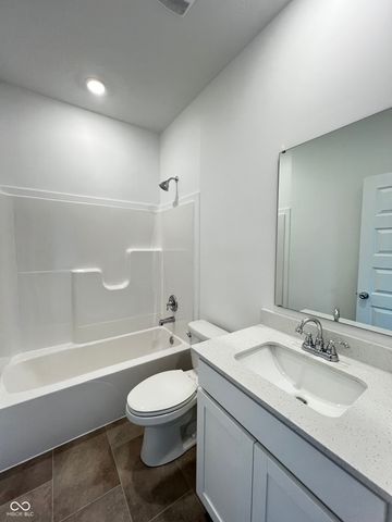 5815 Sunstone Road, Indianapolis, IN 46239