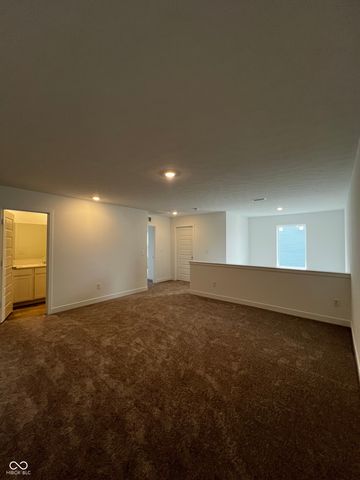 5815 Sunstone Road, Indianapolis, IN 46239