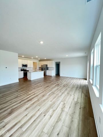 5815 Sunstone Road, Indianapolis, IN 46239