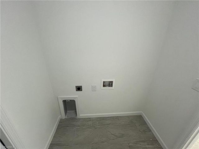 3502 72nd ST W, Lehigh Acres, FL 33971