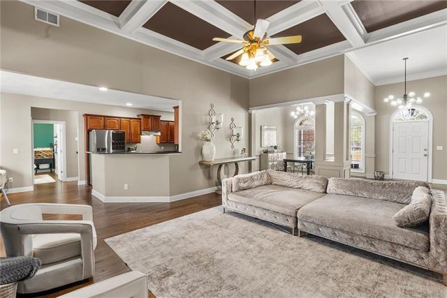 1358 Tamarack Lakes Drive, Powder Springs, GA 30127