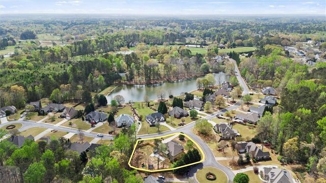 1358 Tamarack Lakes Drive, Powder Springs, GA 30127