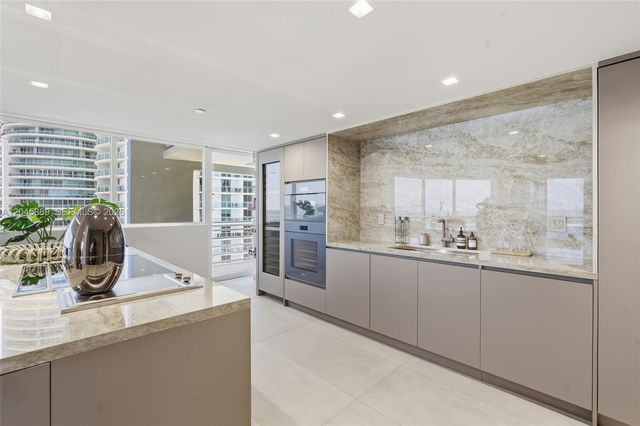 2025 Brickell Ave 1401, Miami, FL 33129