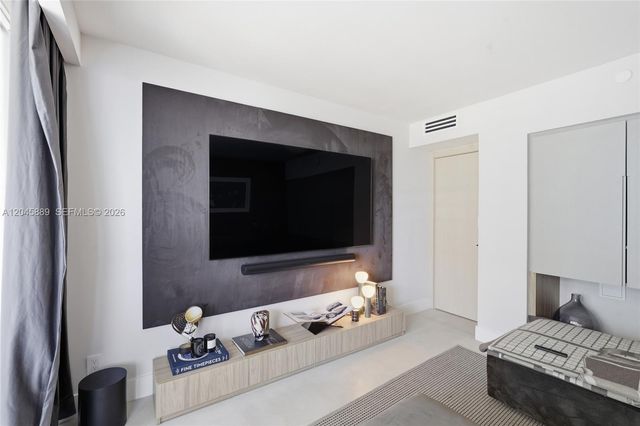 2025 Brickell Ave 1401, Miami, FL 33129