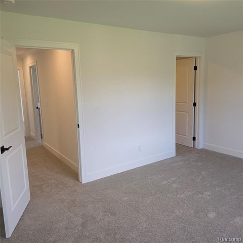 7338 Brys Drive, Shelby Twp, MI 48316