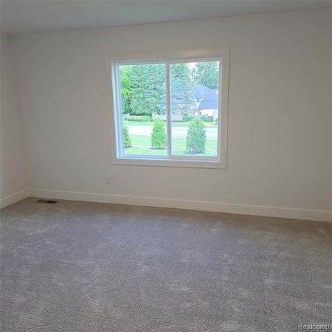 7338 Brys Drive, Shelby Twp, MI 48316