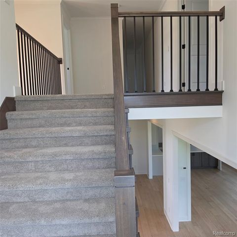 7338 Brys Drive, Shelby Twp, MI 48316