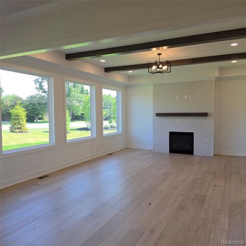 7338 Brys Drive, Shelby Twp, MI 48316