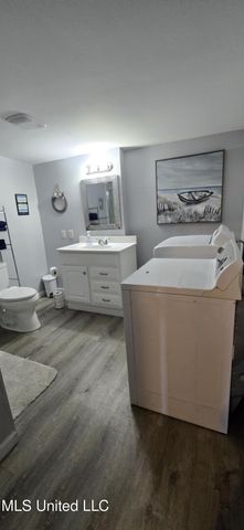 306 4th Street, Biloxi, MS 39530