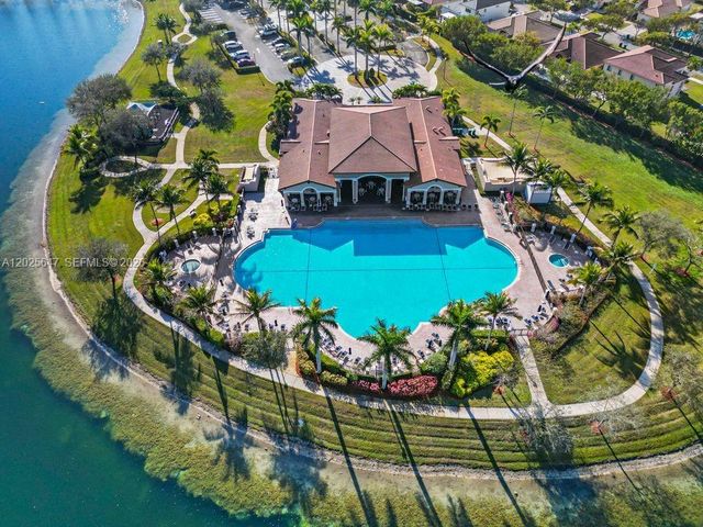 22441 SW 88th Place 2025, Cutler Bay, FL 33190