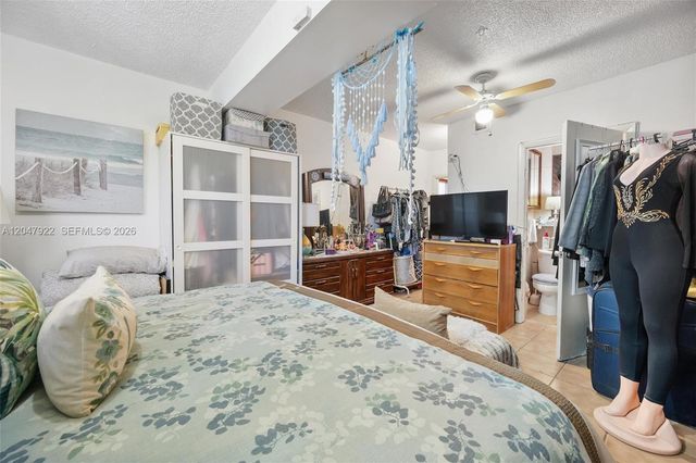 5800 SW 20th St, Miami, FL 33155