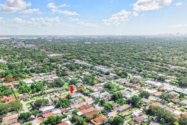 5800 SW 20th St, Miami, FL 33155