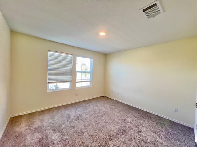 102 Wolseley DR, Hutto, TX 78634