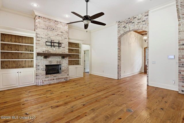 304 Kitty Hawk Circle, Brandon, MS 39047