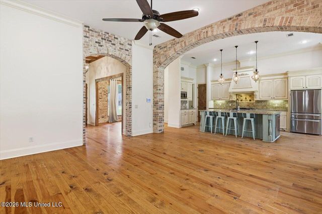 304 Kitty Hawk Circle, Brandon, MS 39047
