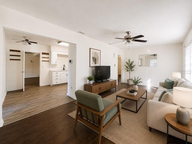 501 AVENUE G SE, Winter Haven, FL 33880