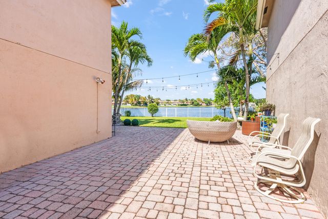 3302 Bollard Road, West Palm Beach, FL 33411