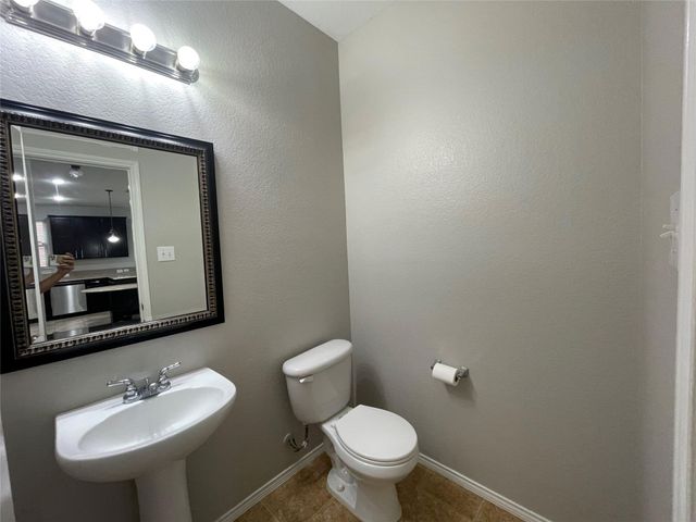 5713 Pebble Ridge Drive, Mckinney, TX 75070